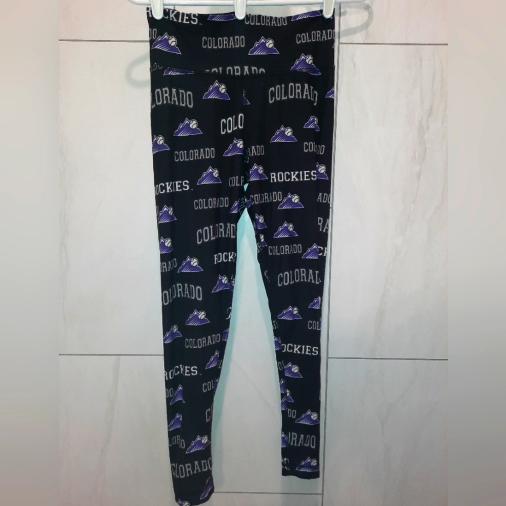 Women’s black MLB Colorado Rockies leggings size small EUC